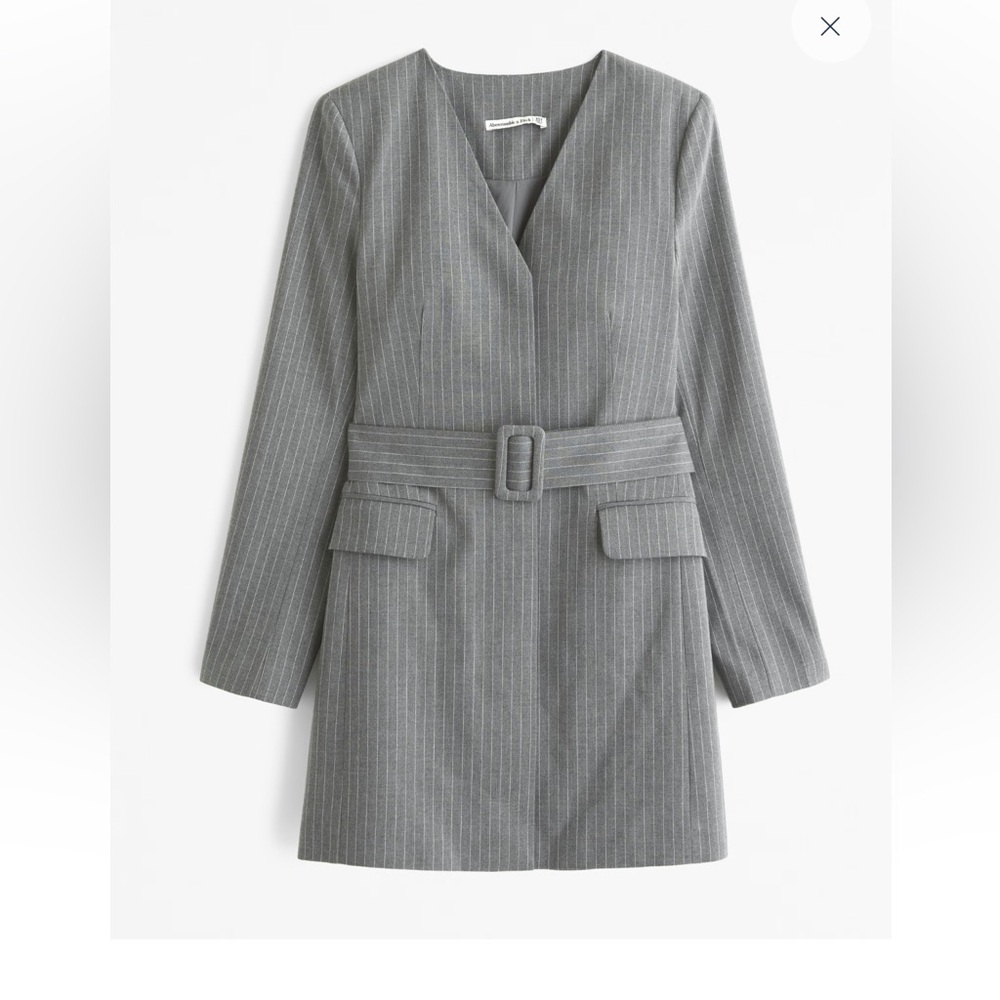NWT Abercrombie & Fitch Gray Pinstripe Belted Blazer Mini Dress. Medium